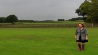 Finding Sarah Season 1 Episode 1