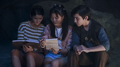 Surfside Girls Season 1 Episode 6