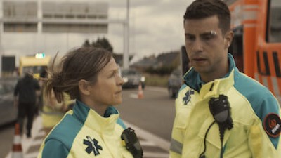 Under Fire Season 1 Episode 6