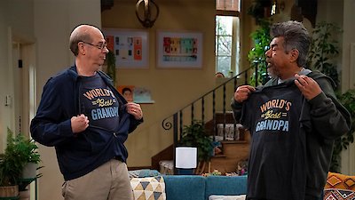 Lopez vs. Lopez Season 1 Episode 9