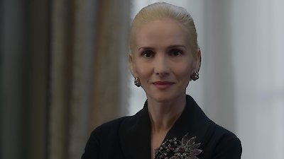 Santa Evita Season 1 Episode 7