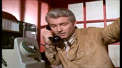 Man in a Suitcase Season 2 Episode 2