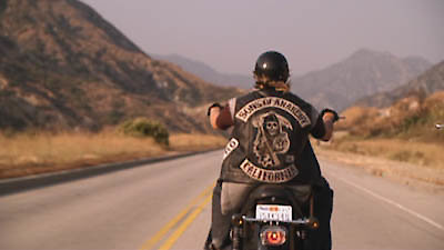 Sons of Anarchy Season 1 Episode 1
