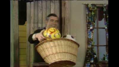 Mister Rogers' Neighborhood Season 4 Episode 43