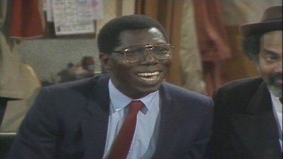 Desmond's Season 1 Episode 71