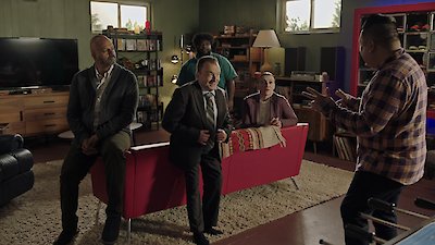 Run the Burbs Season 1 Episode 12