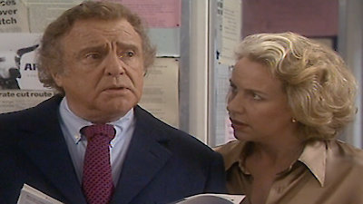 Drop the Dead Donkey Season 5 Episode 9