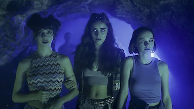 A Good Girl's Guide to Murder Season 1 Episode 3