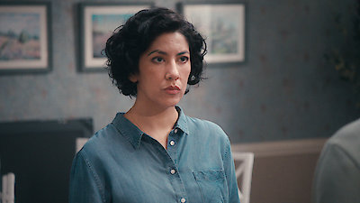 A Man on the Inside Season 1 Episode 6