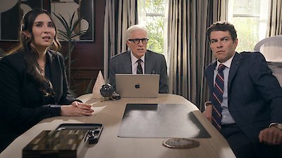 A Man on the Inside Season 2 Episode 4