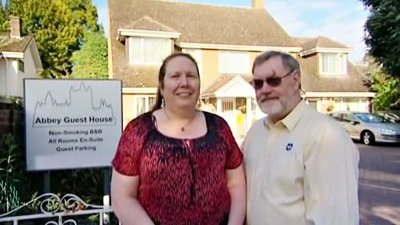 Four In A Bed Season 1 Episode 4