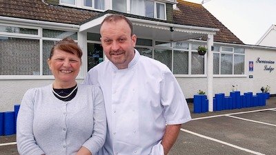 Four In A Bed Season 2 Episode 2