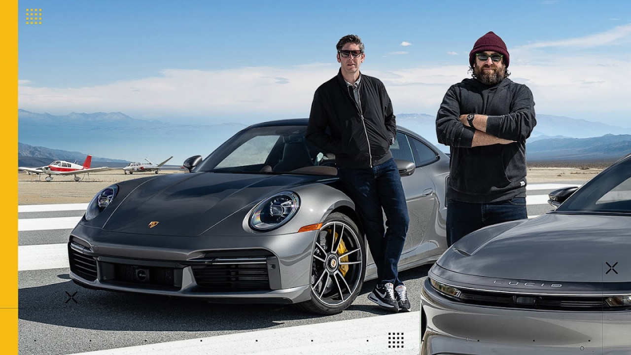 Head 2 Head Drag Race