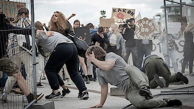 Helsinki Syndrome Season 1 Episode 8