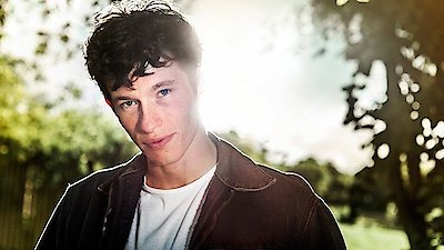 Glue Season 1 Episode 4